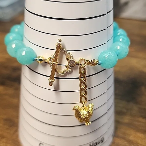 Faceted Aqua Hand Knotted  20 Inch Necklace Set. Aprilsplace Chicken - Picture 5 of 7